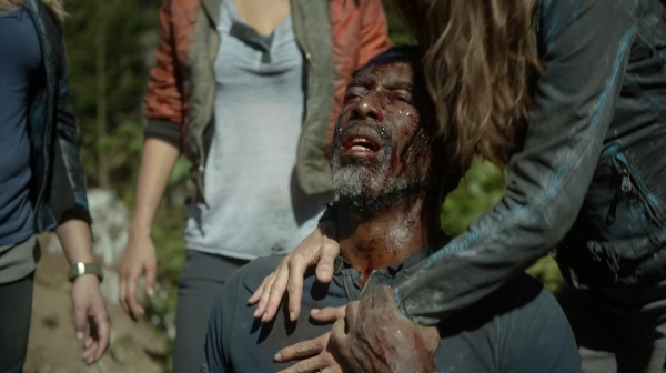 The Fog of War the 100 Season Two Episode Six-18
