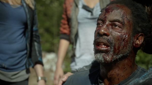 The Fog of War the 100 Season Two Episode Six-12
