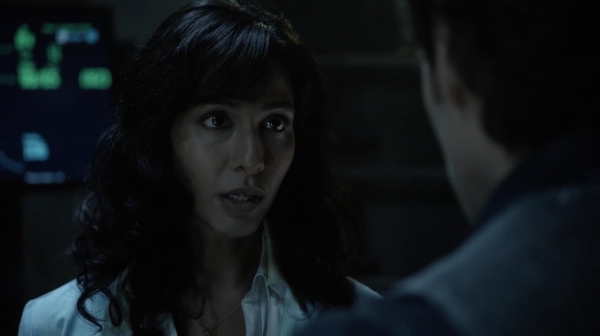 The 100 Long Into an Abyss Season Two Episode Seven-2370
