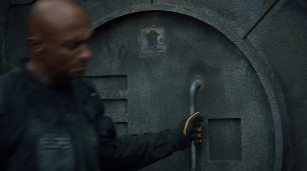 The 100 Long Into an Abyss Season Two Episode Seven-2225
