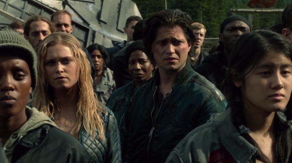 The 100 Long Into an Abyss Season Two Episode Seven-2195
