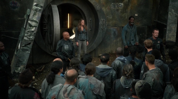 The 100 Long Into an Abyss Season Two Episode Seven-2173
