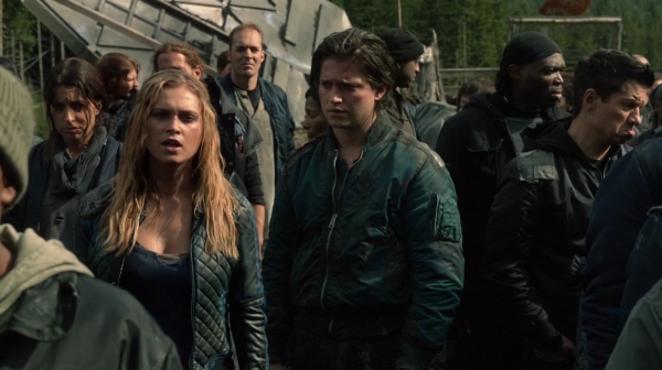 The 100 Long Into an Abyss Season Two Episode Seven-2156
