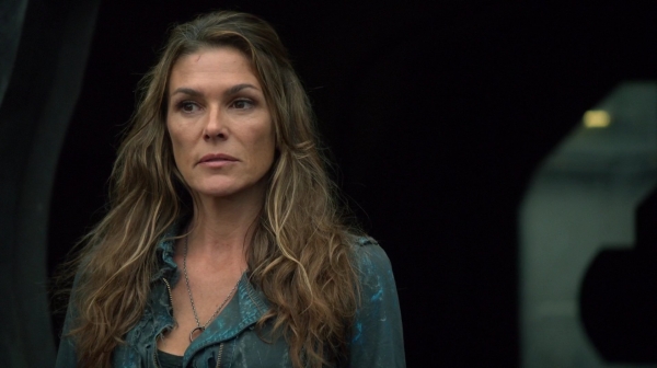 The 100 Long Into an Abyss Season Two Episode Seven-2135
