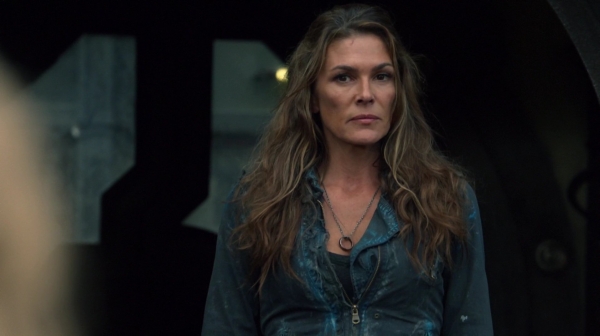 The 100 Long Into an Abyss Season Two Episode Seven-2120
