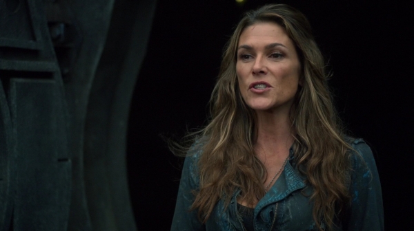 The 100 Long Into an Abyss Season Two Episode Seven-2118
