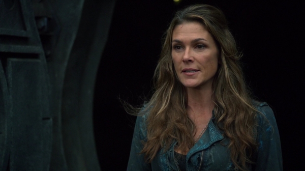 The 100 Long Into an Abyss Season Two Episode Seven-2117
