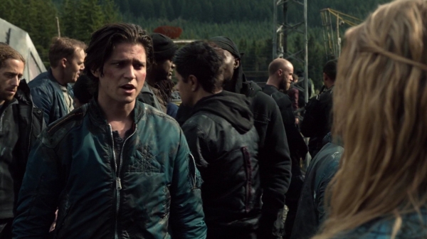 The 100 Long Into an Abyss Season Two Episode Seven-2089
