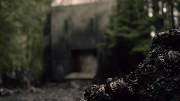 The 100 Long Into an Abyss Season Two Episode Seven-2067
