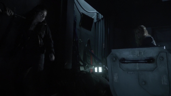 The 100 Long Into an Abyss Season Two Episode Seven-1551
