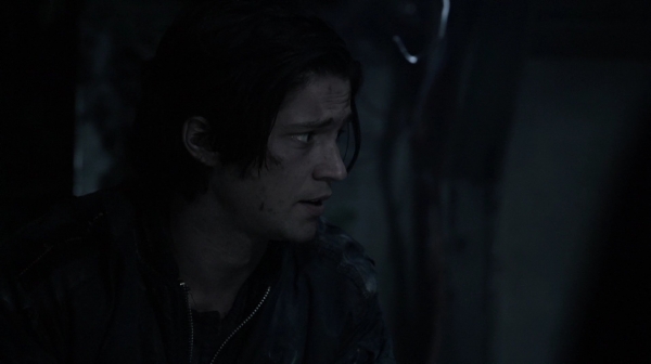 The 100 Long Into an Abyss Season Two Episode Seven-1267
