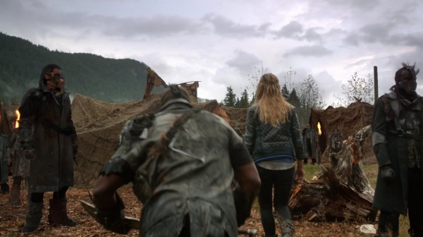 The 100 Long Into an Abyss Season Two Episode Seven-812
