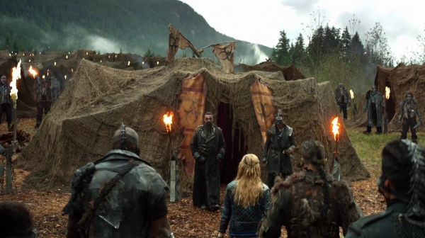 The 100 Long Into an Abyss Season Two Episode Seven-809
