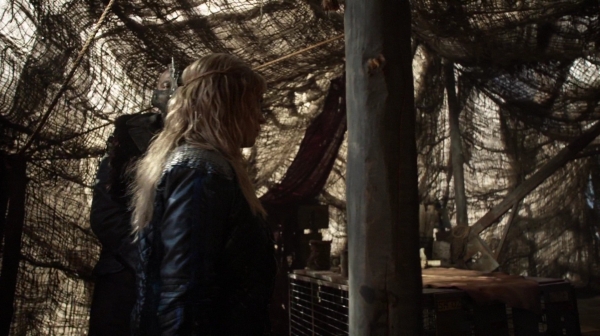 The 100 Long Into an Abyss Season Two Episode Seven-789

