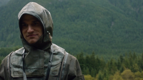 The 100 Long Into an Abyss Season Two Episode Seven-412
