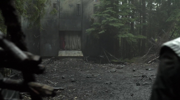 The 100 Long Into an Abyss Season Two Episode Seven-350
