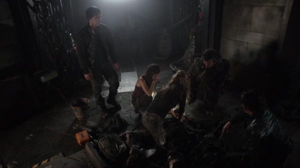 The 100 Long Into an Abyss Season Two Episode Seven-340
