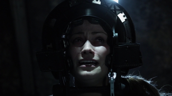 The 100 Long Into an Abyss Season Two Episode Seven-96
