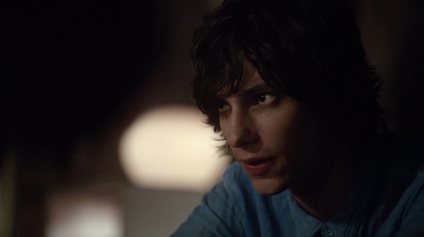 The 100 Season Two Episode Nine Remember Me-1989
