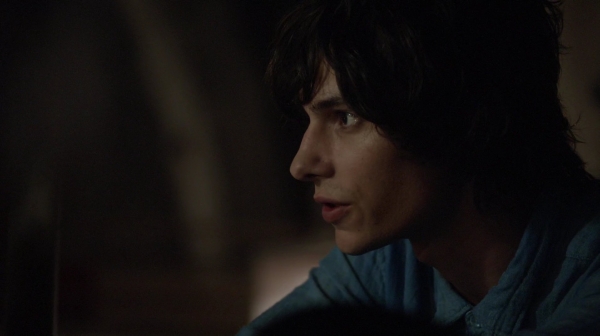 The 100 Season Two Episode Nine Remember Me-1975
