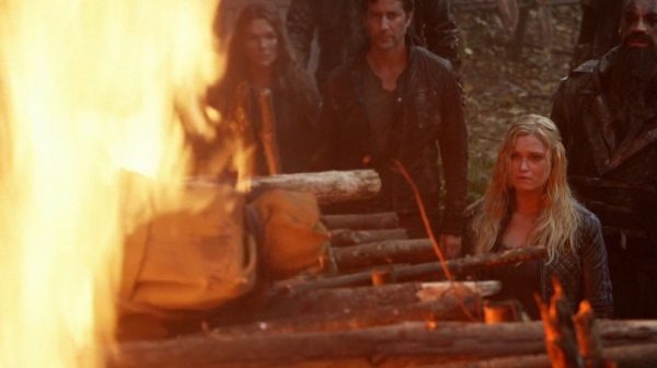 The 100 Season Two Episode Nine Remember Me-1325
