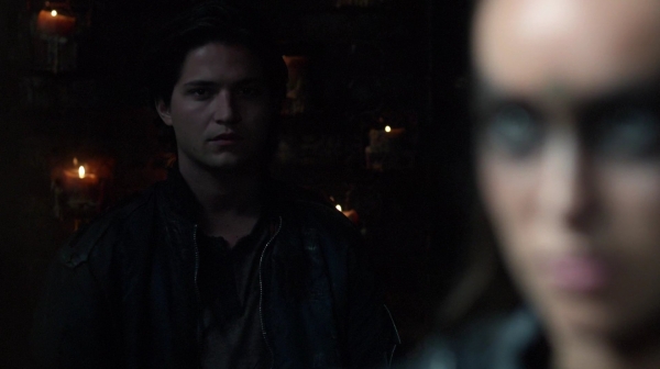 The 100 Season Two Episode Nine Remember Me-1044
