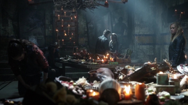 The 100 Season Two Episode Nine Remember Me-940
