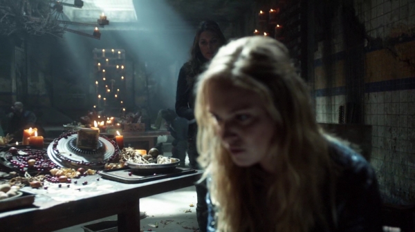 The 100 Season Two Episode Nine Remember Me-889
