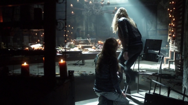 The 100 Season Two Episode Nine Remember Me-830

