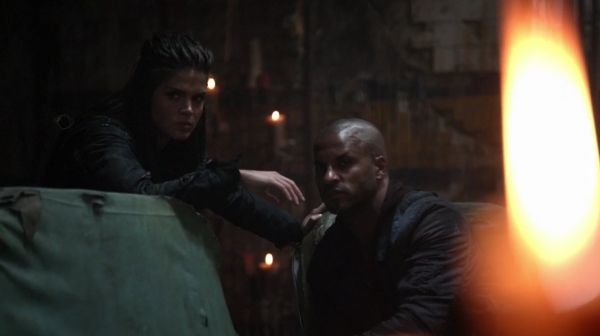 The 100 Season Two Episode Nine Remember Me-829
