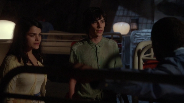 The 100 Season Two Episode Nine Remember Me-801
