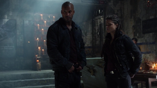 The 100 Season Two Episode Nine Remember Me-720
