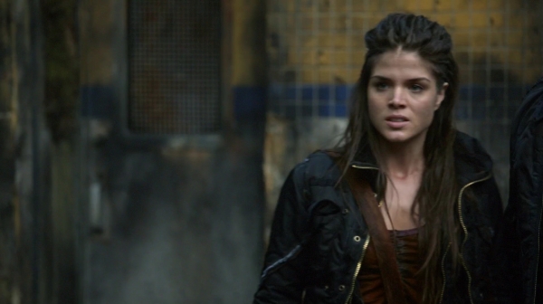 The 100 Season Two Episode Nine Remember Me-640
