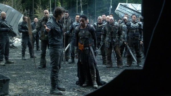 The 100 Season 2 Episode 10 Survival Of The Fittest-520

