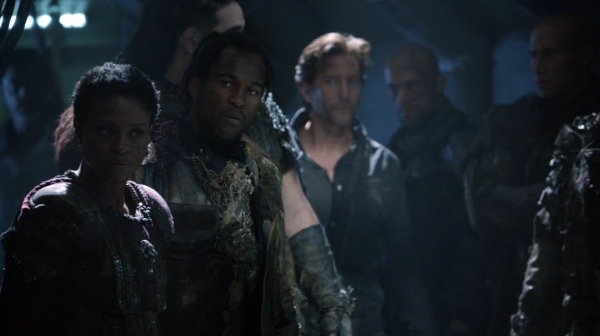 The 100 Season 2 Episode 10 Survival Of The Fittest-441
