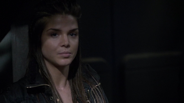 The 100 Season 2 Episode 10 Survival Of The Fittest-427
