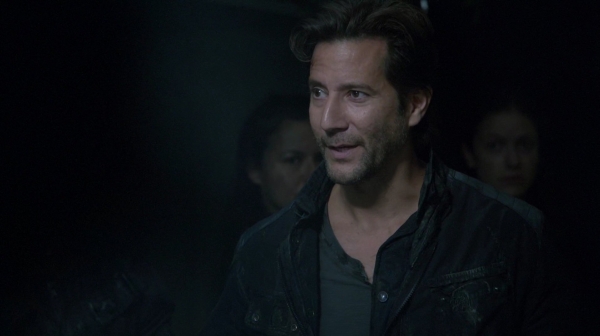 The 100 Season 2 Episode 10 Survival Of The Fittest-406
