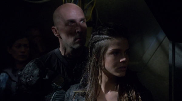 The 100 Season 2 Episode 10 Survival Of The Fittest-383
