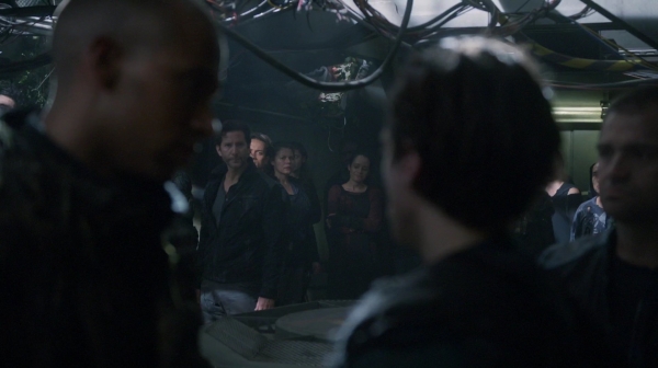 The 100 Season 2 Episode 10 Survival Of The Fittest-380
