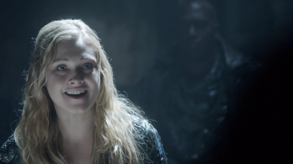 The 100 Season 2 Episode 10 Survival Of The Fittest-342
