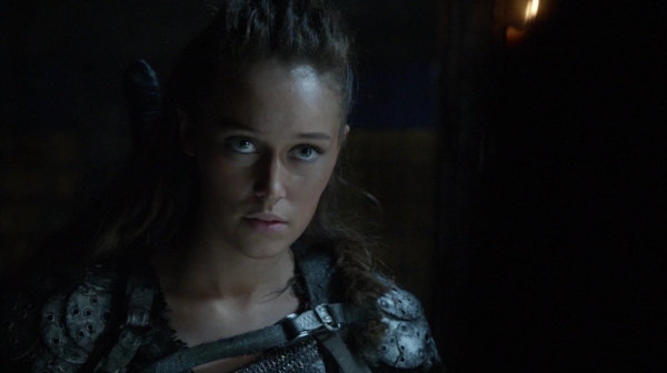The 100 Season 2 Episode 10 Survival Of The Fittest-316
