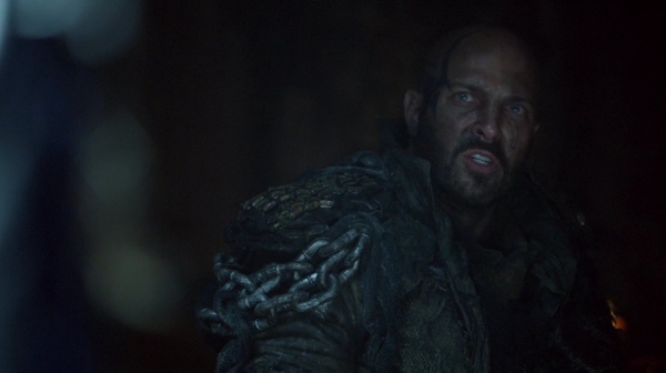 The 100 Season 2 Episode 10 Survival Of The Fittest-306

