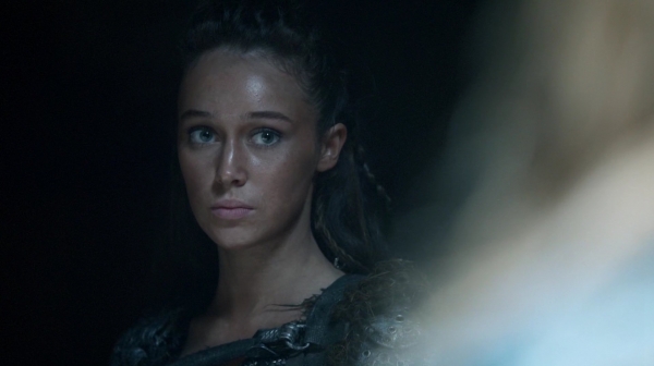 The 100 Season 2 Episode 10 Survival Of The Fittest-238
