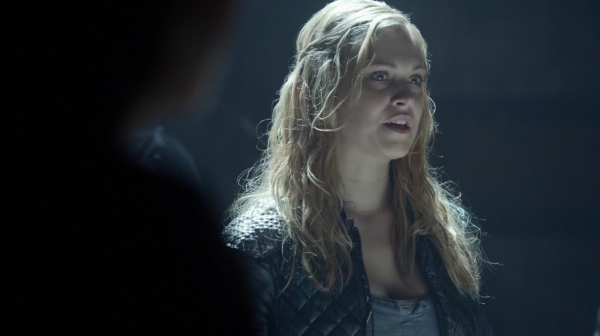 The 100 Season 2 Episode 10 Survival Of The Fittest-235
