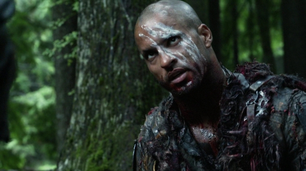 The 100 Season 2 Episode 10 Survival Of The Fittest-214
