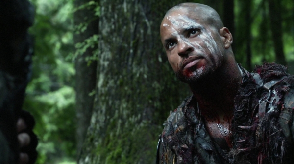 The 100 Season 2 Episode 10 Survival Of The Fittest-209
