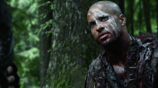 The 100 Season 2 Episode 10 Survival Of The Fittest-207
