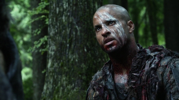 The 100 Season 2 Episode 10 Survival Of The Fittest-199
