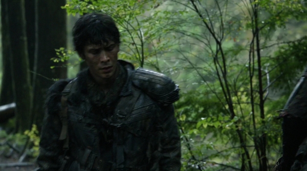 The 100 Season 2 Episode 10 Survival Of The Fittest-194
