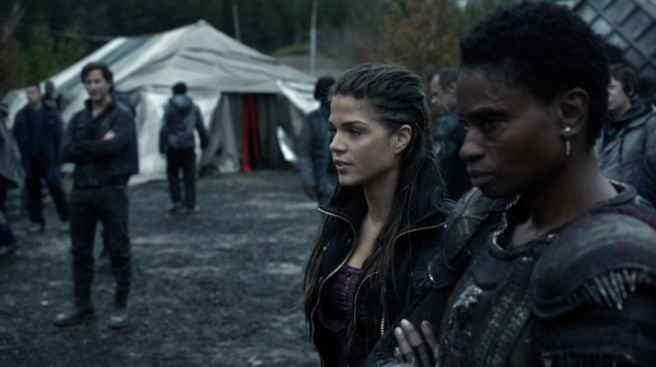The 100 Season 2 Episode 10 Survival Of The Fittest-135
